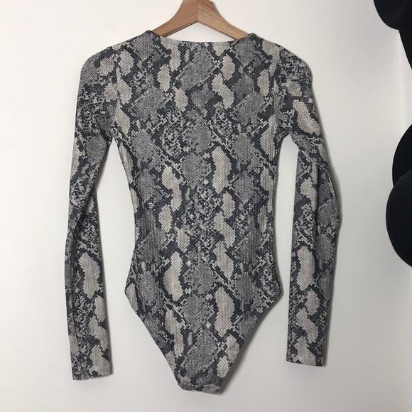 H&M Gray Snakeskin Bodysuit XS [SOLD] - Picture 5 of 8